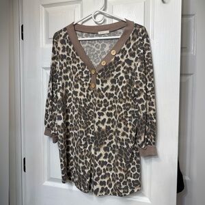 SZ XL Leopard print Top